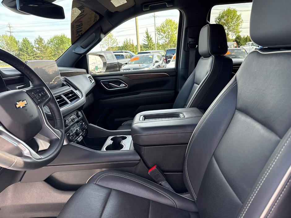 2024 Chevrolet Tahoe Premier Duramax diesel Very rare, Duramax diesel two sets of rims and tires, immaculate condition