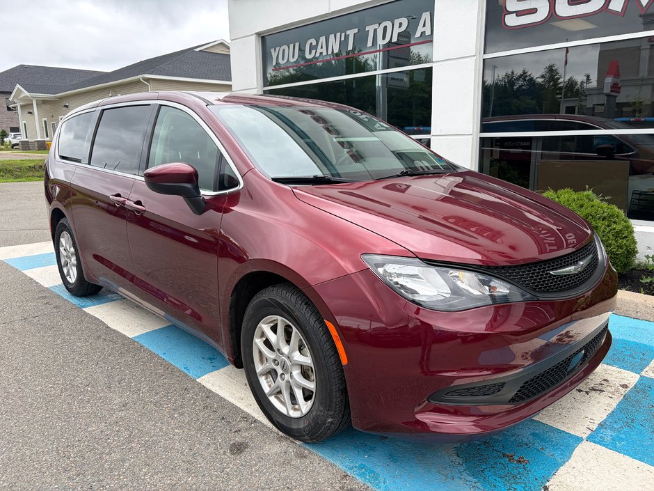 2022 Chrysler GRAND CARAVAN SXT