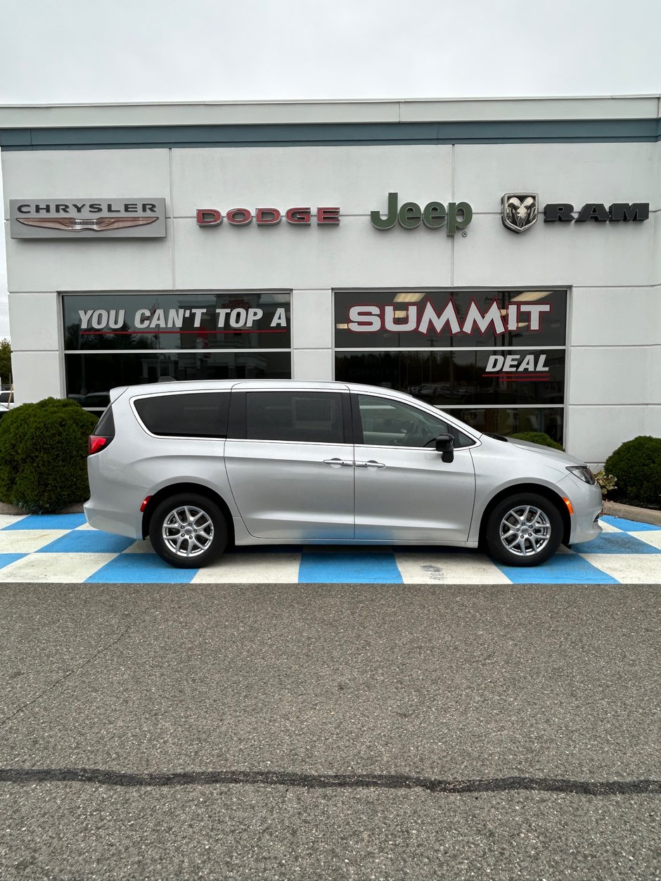 Chrysler Grand Caravan SXT 2024