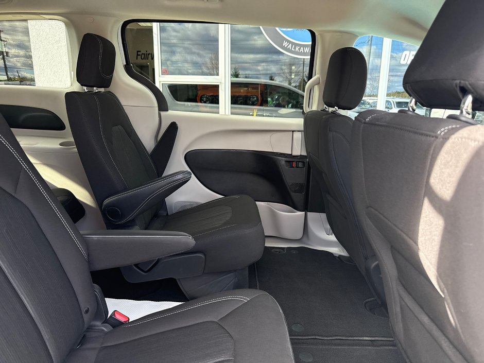 2024 Chrysler Grand Caravan SXT Fairview shuttle vehicle