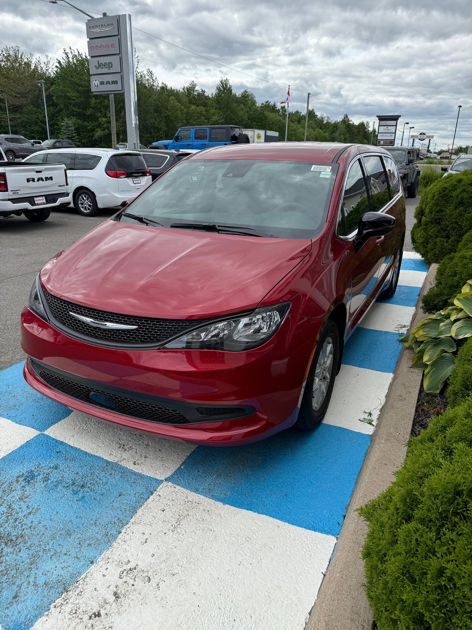 2026 Chrysler Grand Caravan SXT