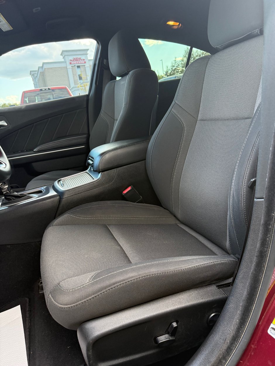 Dodge Charger SXT 2019