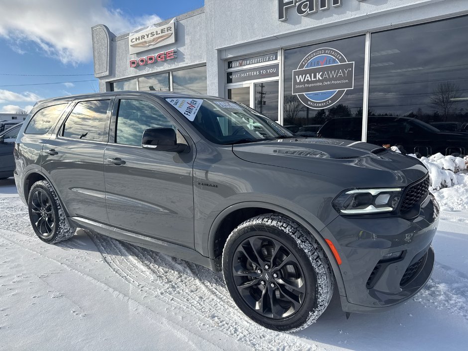 2022 Dodge Durango R/T Plus with 5.7 Hemi Seven passenger,heated  cooled seats, upgraded audio system, sunroof, Apple CarPlay,