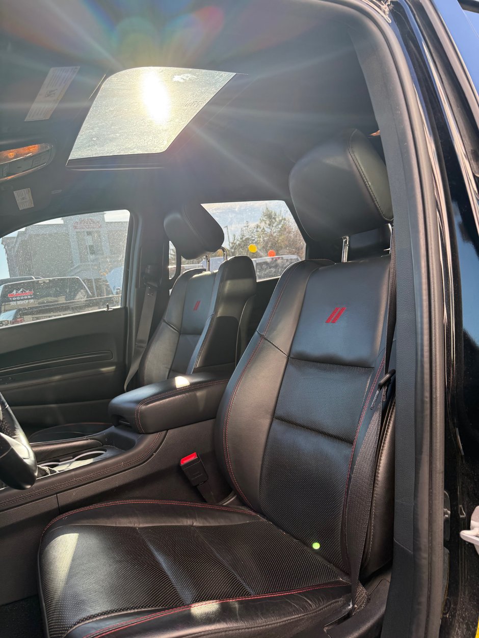 2023 Dodge DURANGO R/T 5.7L HEMI! One owner!