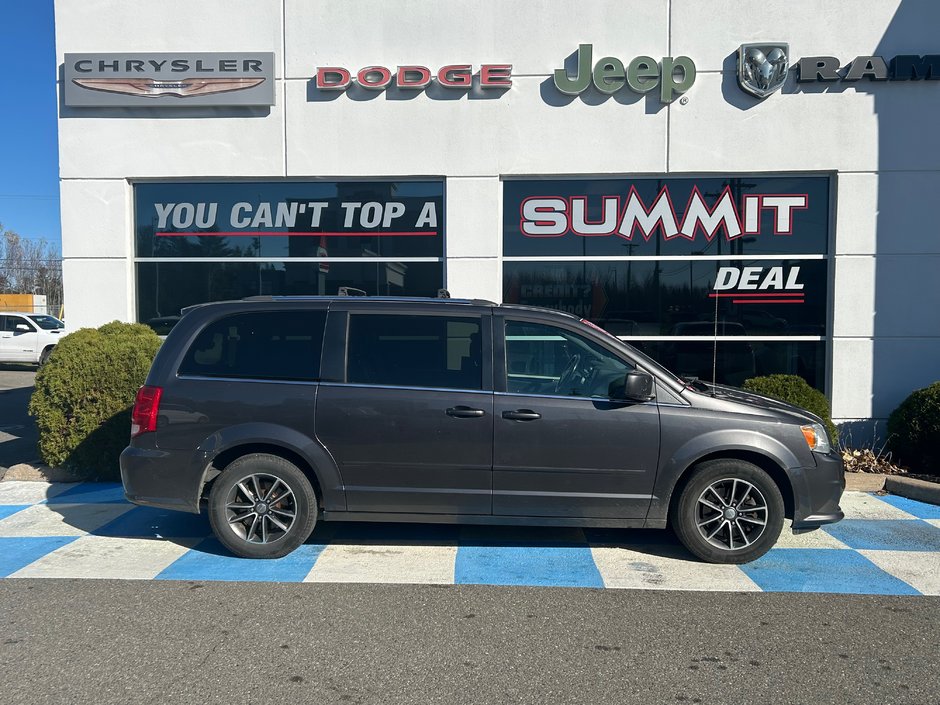 2017 Dodge Grand Caravan SXT PREMIUM PLUS