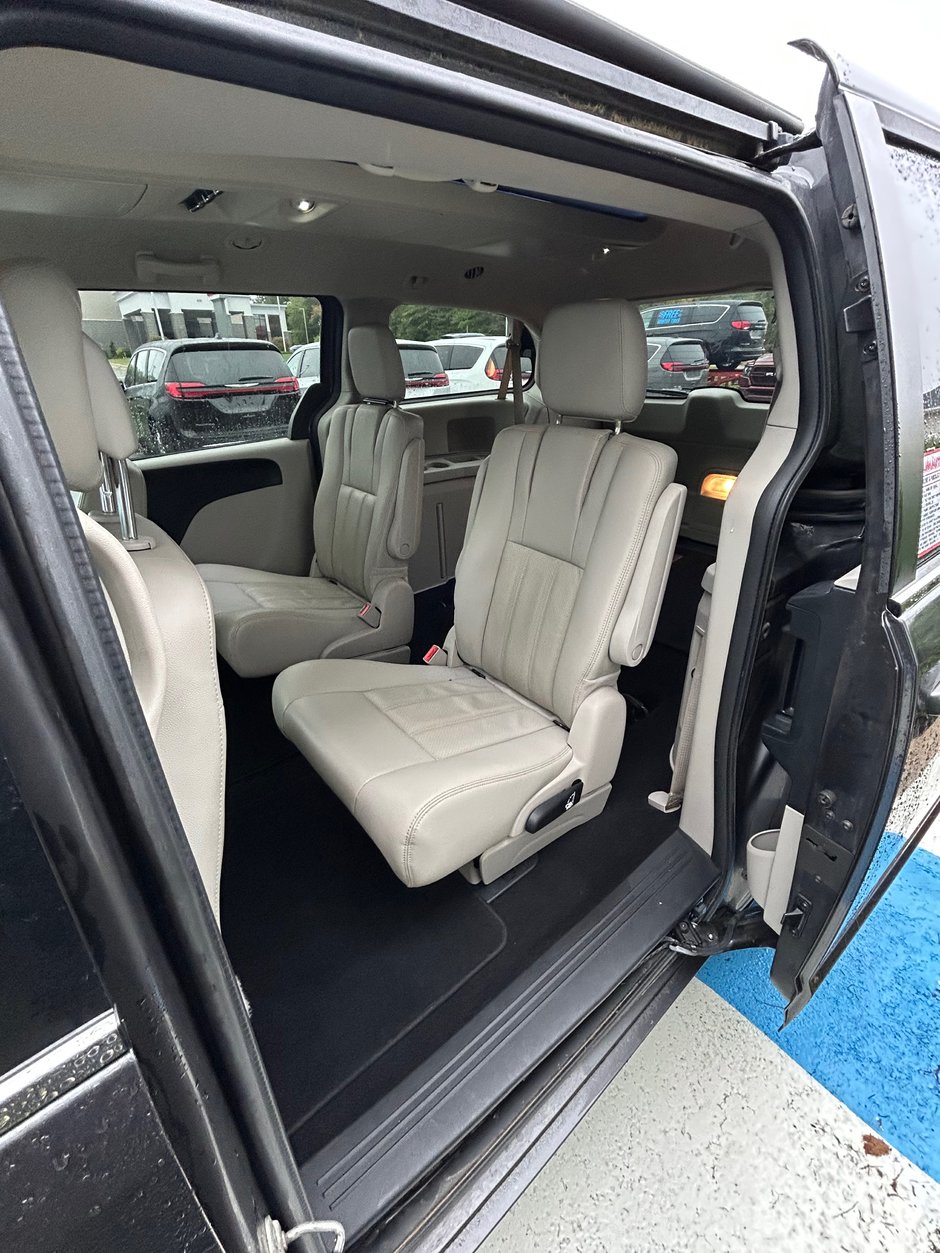 2019 Dodge Grand Caravan CREW PLUS