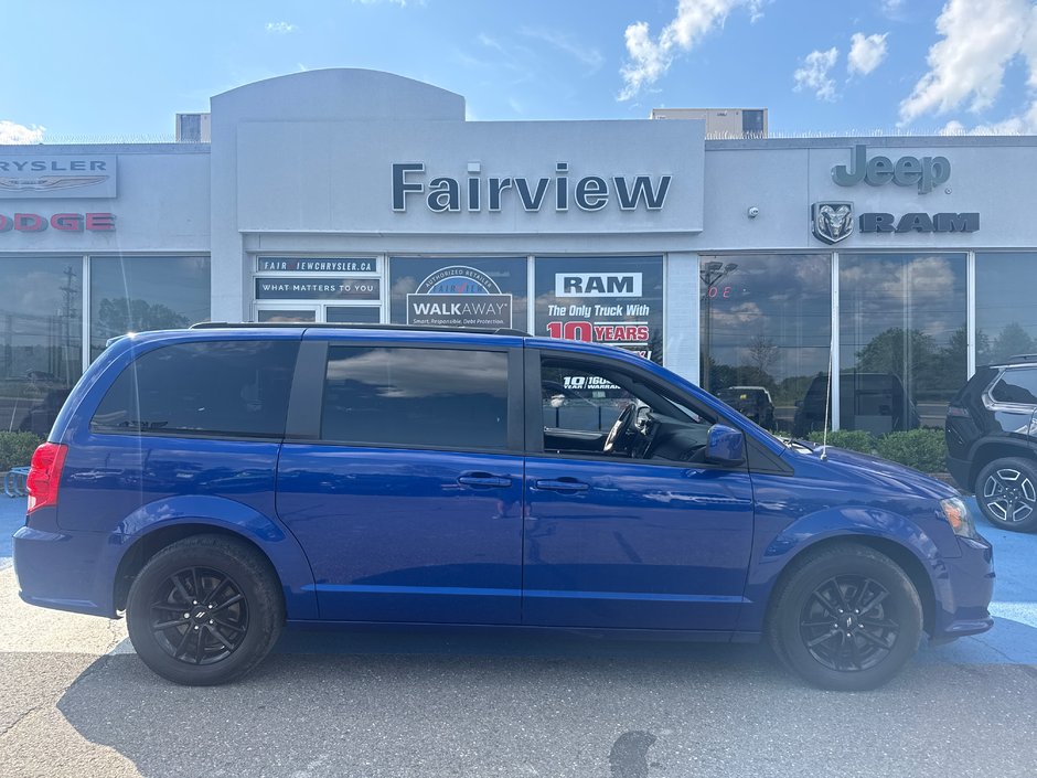 2019 Dodge Grand Caravan GT Fully loaded leather, DVDs, navigation, etc.