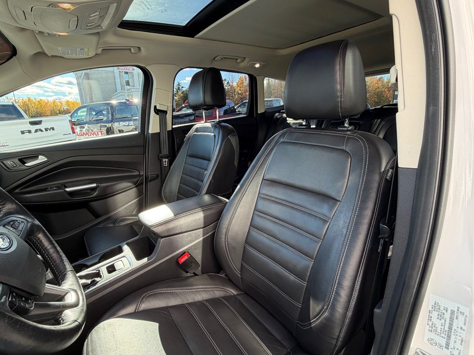 2017 Ford ESCAPE TITANIUM AS TRADED