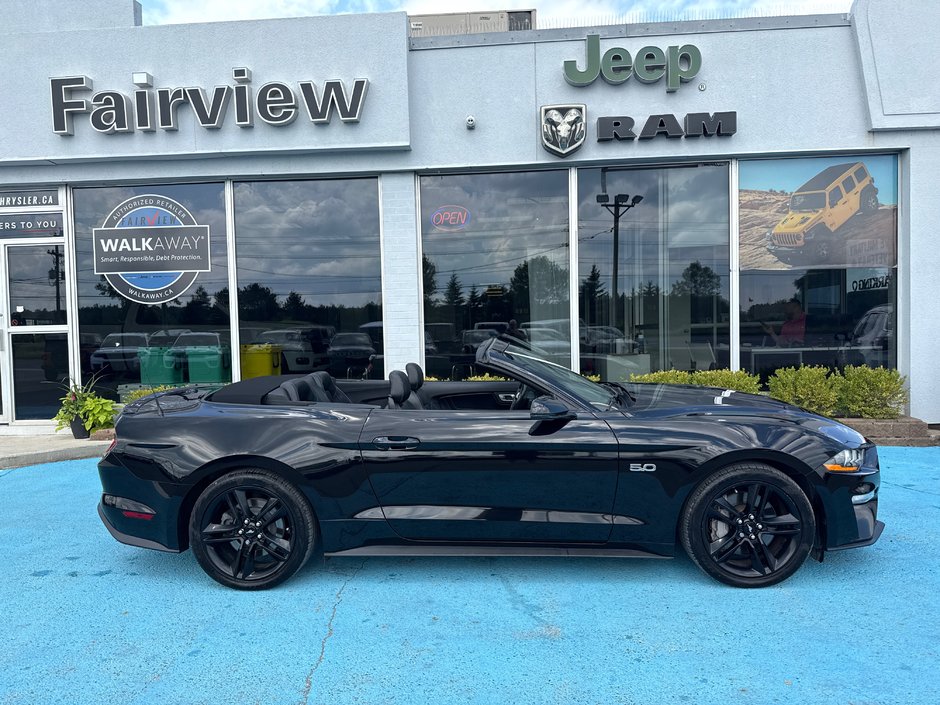 2020 Ford Mustang GT Premium Blackout edition