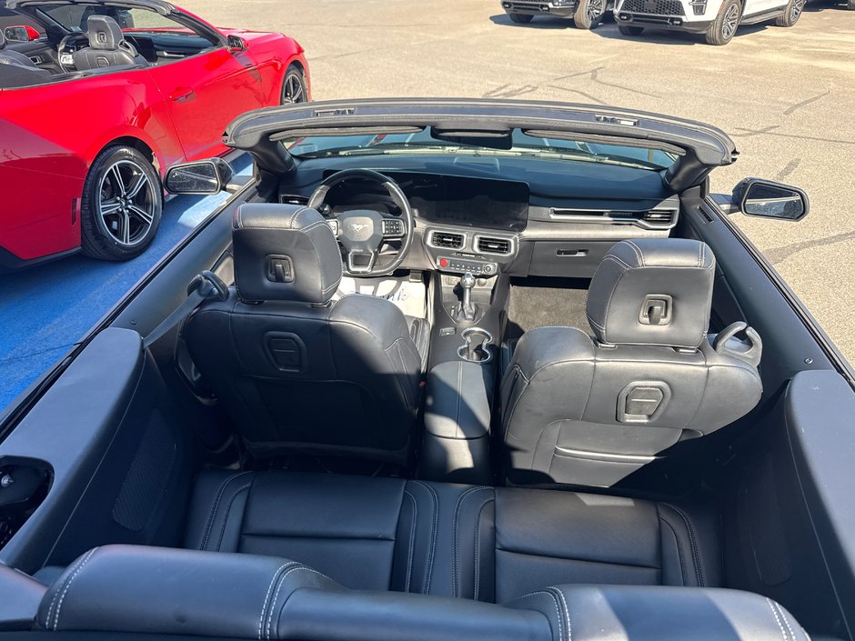 2025 Ford Mustang Eco-boost premium edition