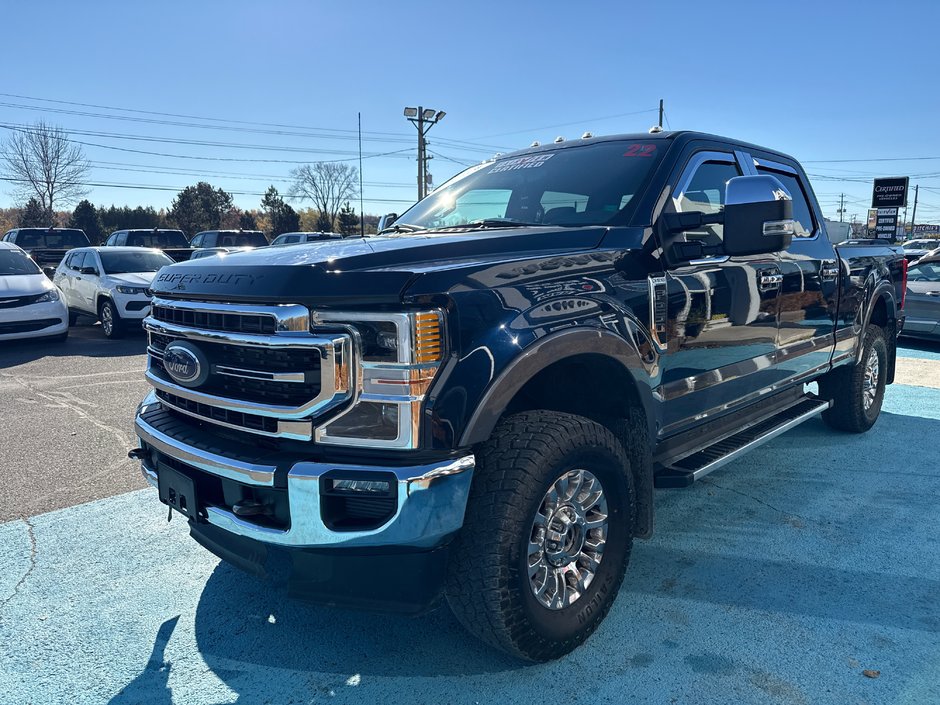 2022 Ford Super Duty F-250 SRW Lariat was 7.4 L gas