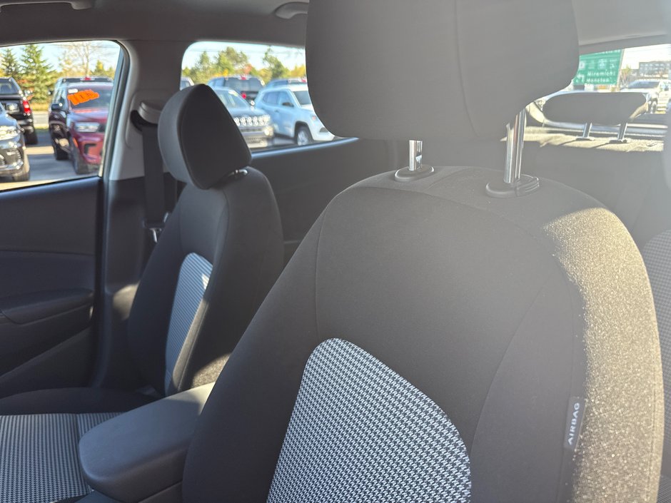 2021 Hyundai Kona Preferred New two-year motor vehicle inspection