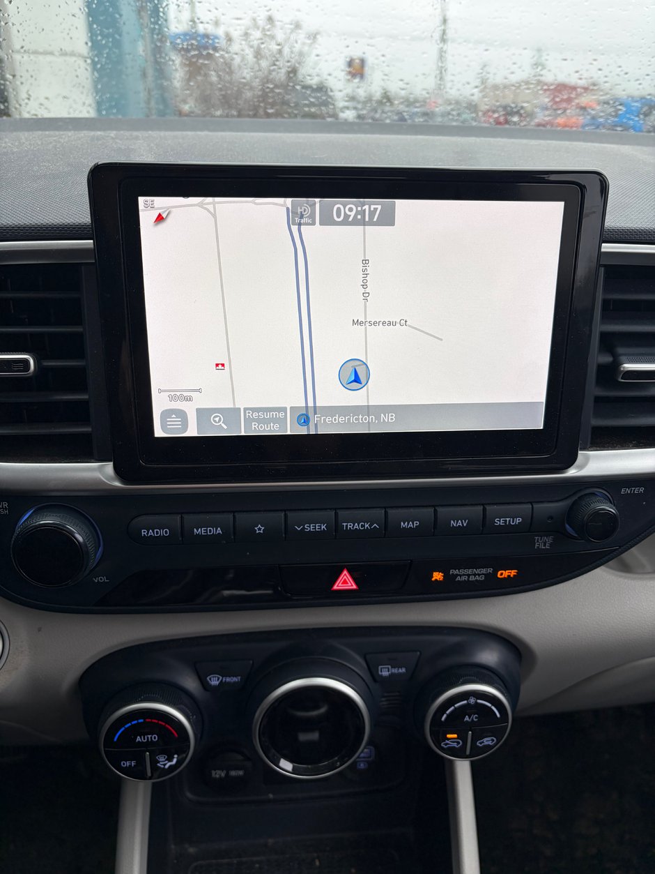 2021 Hyundai VENUE ULTIMATE ULTIMATE TRIM!