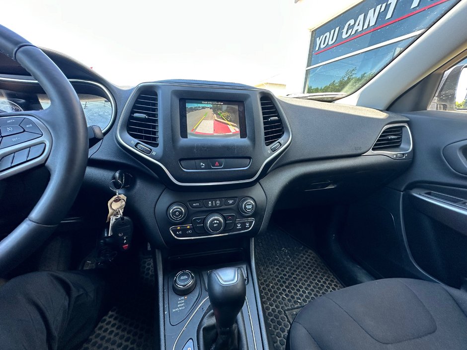 2019 Jeep Cherokee NORTH