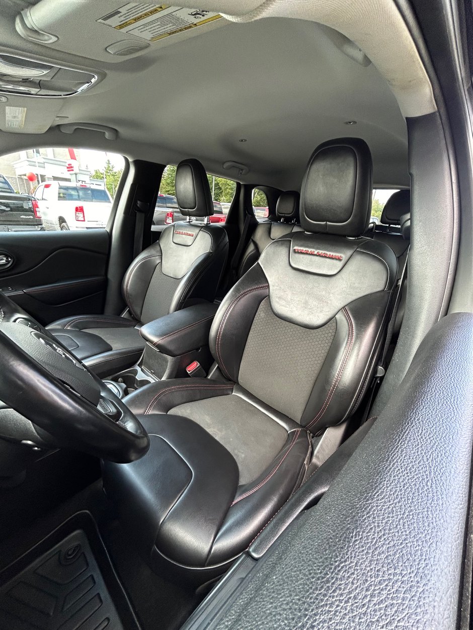 Jeep Cherokee TRAILHAWK 2021