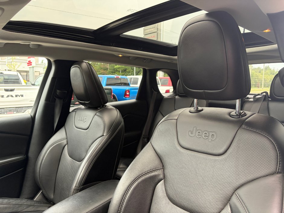 2021 Jeep CHEROKEE ALTITUDE AS TRADED