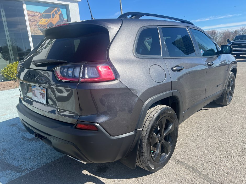 Jeep Cherokee Altitude 2022