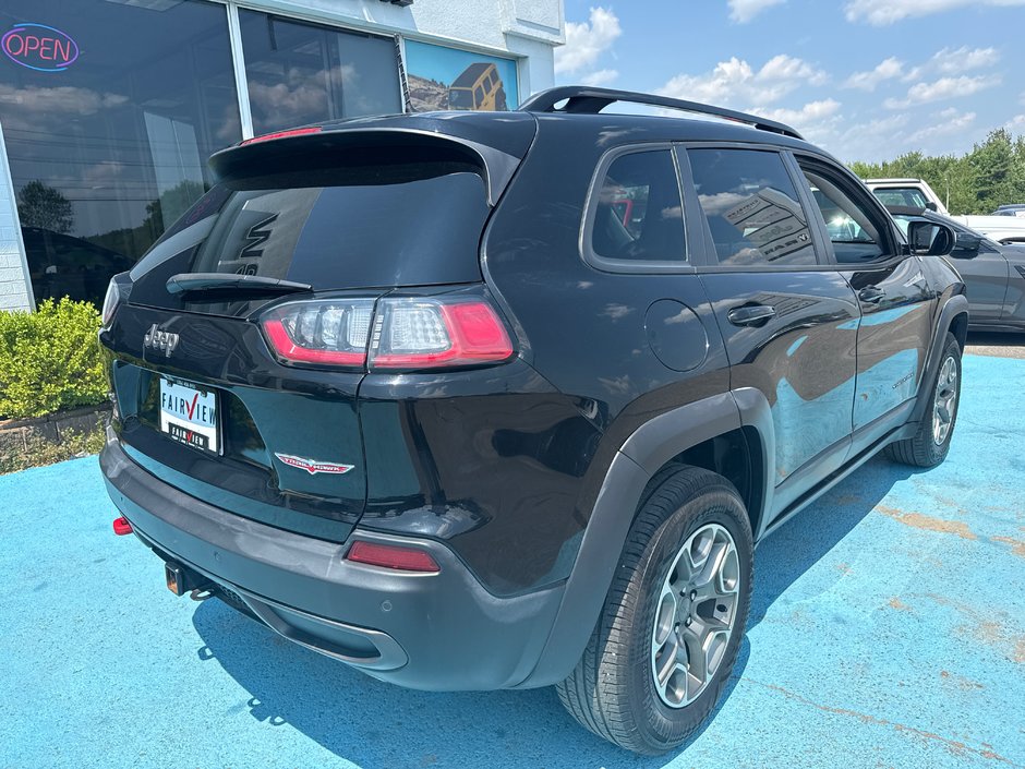 2022 Jeep Cherokee Trailhawk Elite
