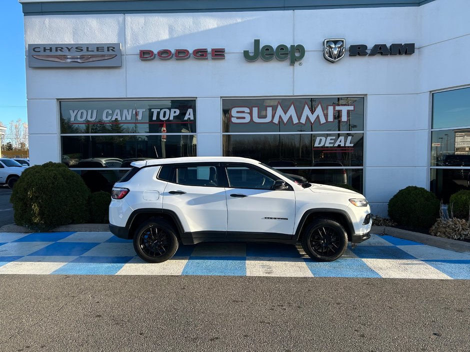 2022 Jeep Compass SPORT