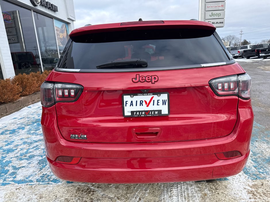 2022 Jeep Compass (Limited RED) Edition