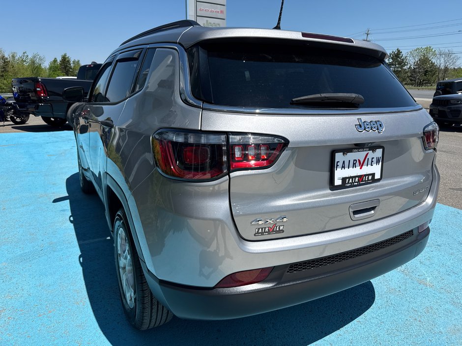 2022 Jeep Compass Sport