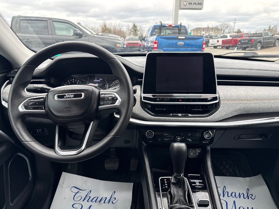 2022 Jeep Compass Sport