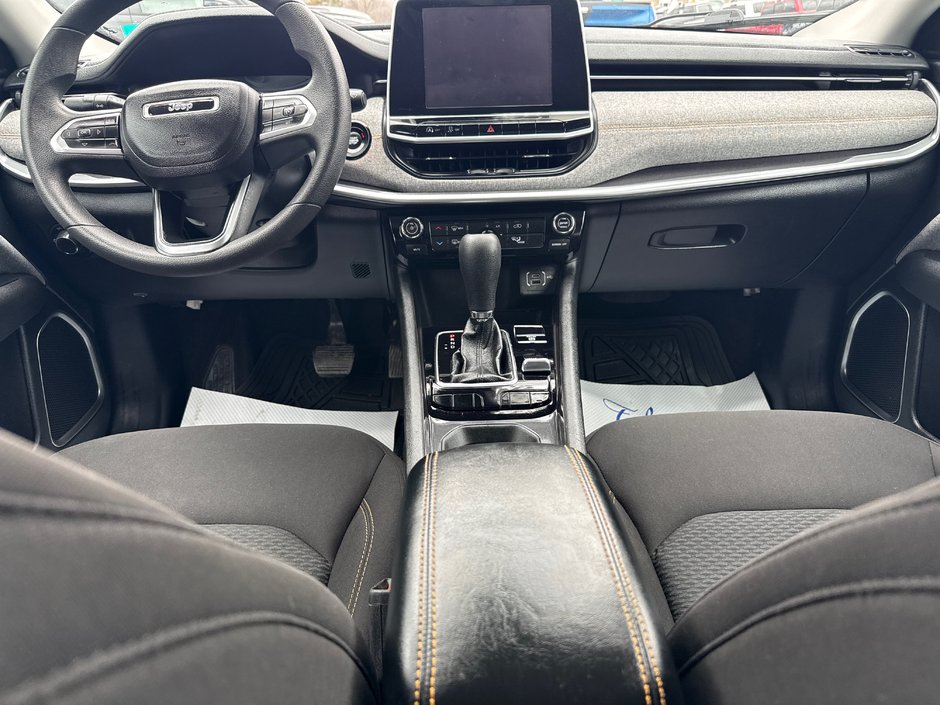 2022 Jeep Compass Sport