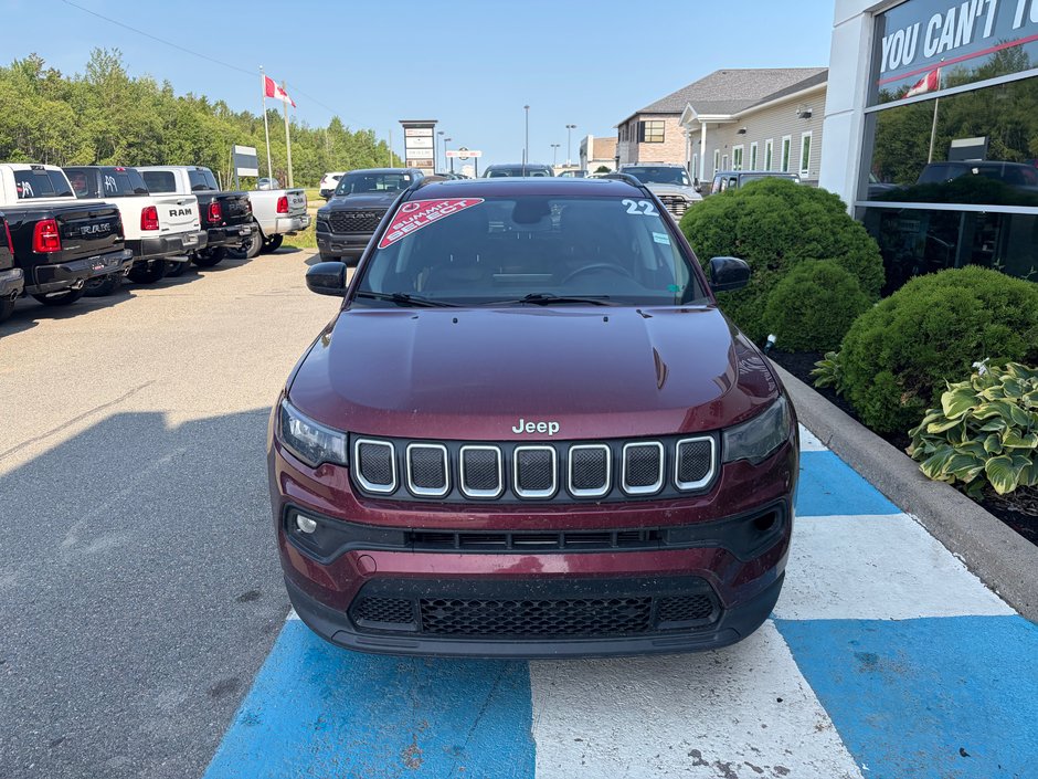 2022 Jeep COMPASS NORTH