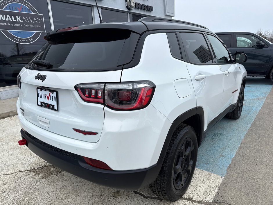 Jeep Compass Trailhawk 2023