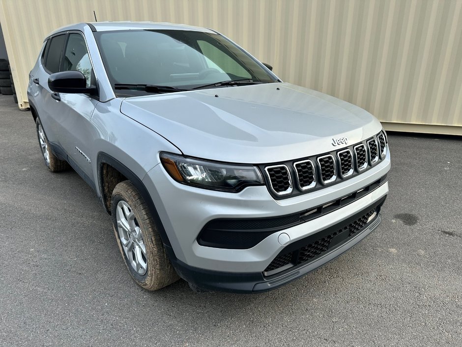 2024 Jeep Compass SPORT