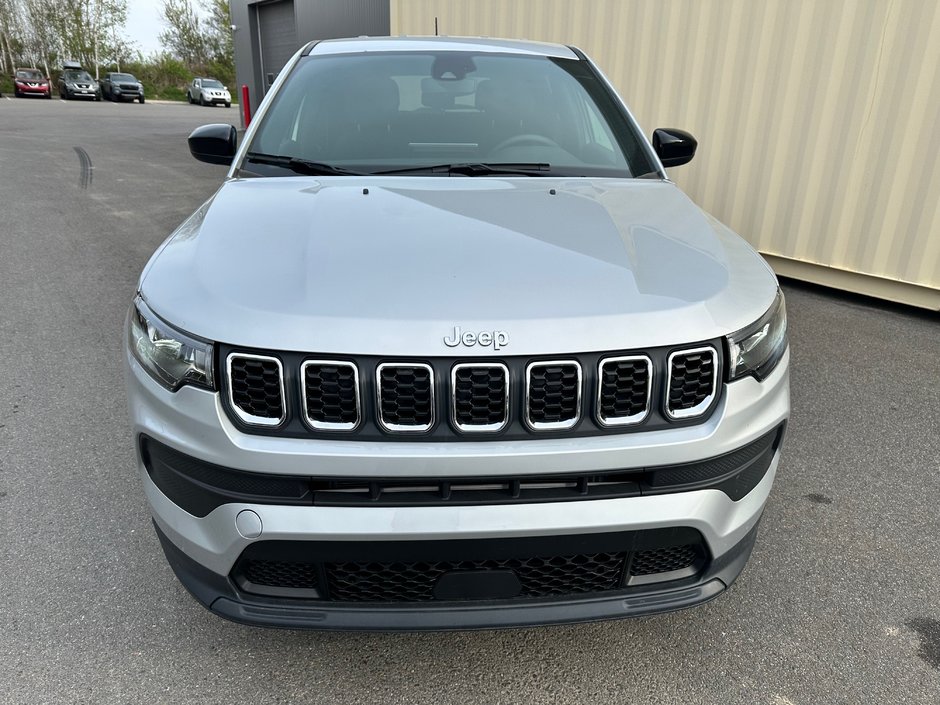 2024 Jeep Compass SPORT