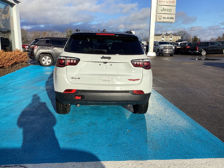 2025 Jeep Compass TRAILHAWK