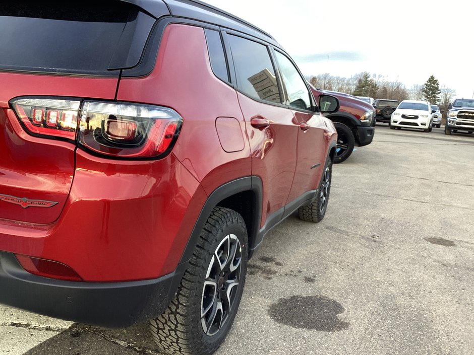 2025 Jeep Compass TRAILHAWK