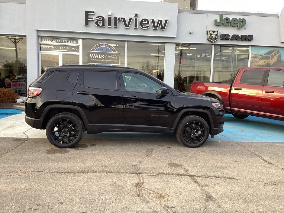 2025 Jeep Compass ALTITUDE