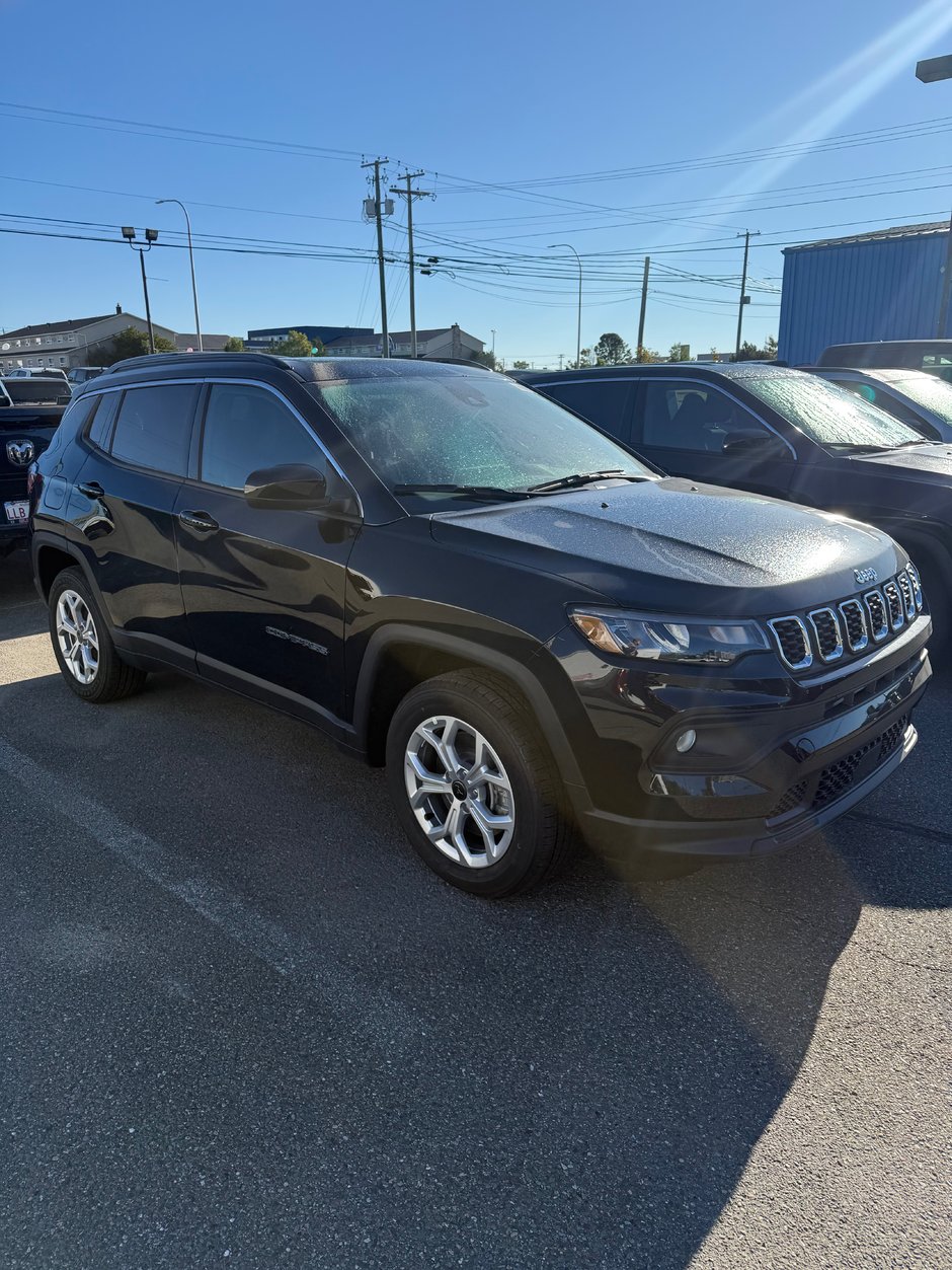 2025 Jeep COMPASS NORTH