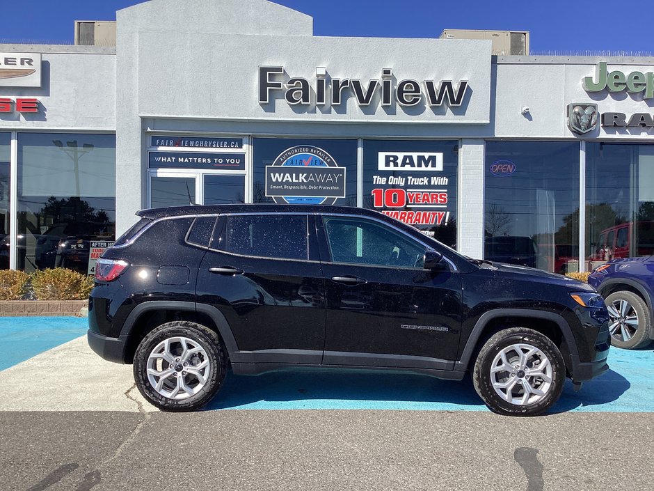 2026 Jeep Compass SPORT