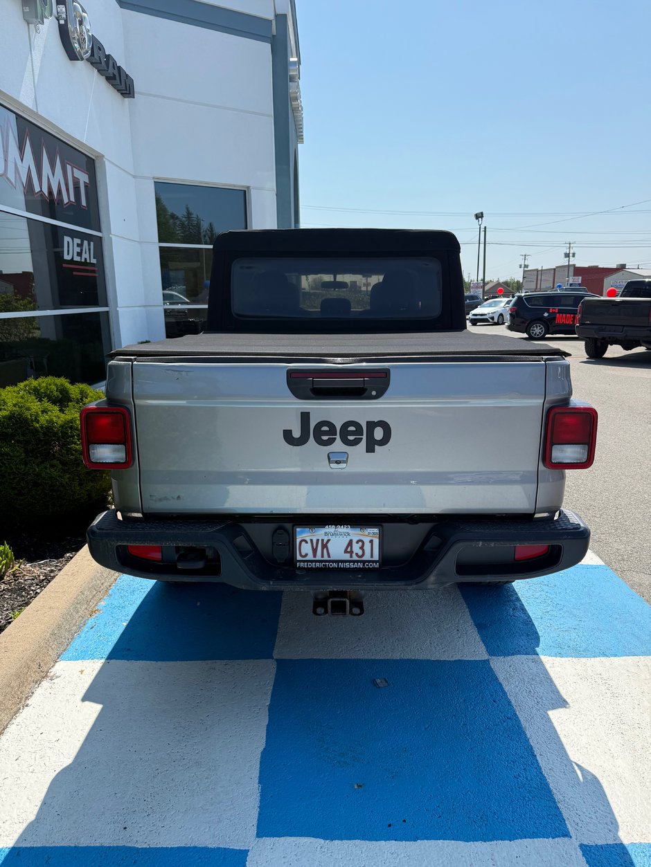2020 Jeep Gladiator SPORT 4X4