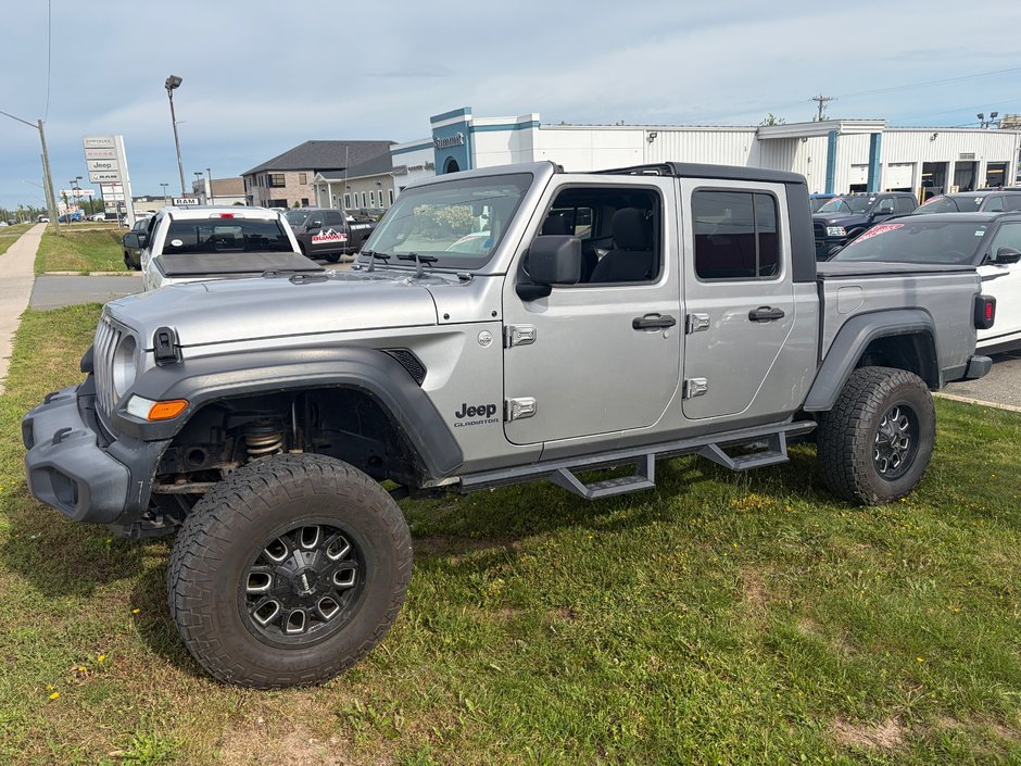 2020 Jeep GLADIATOR SPORT 4X4