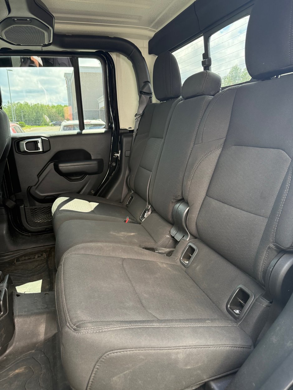 2023 Jeep Gladiator SPORT 4X4