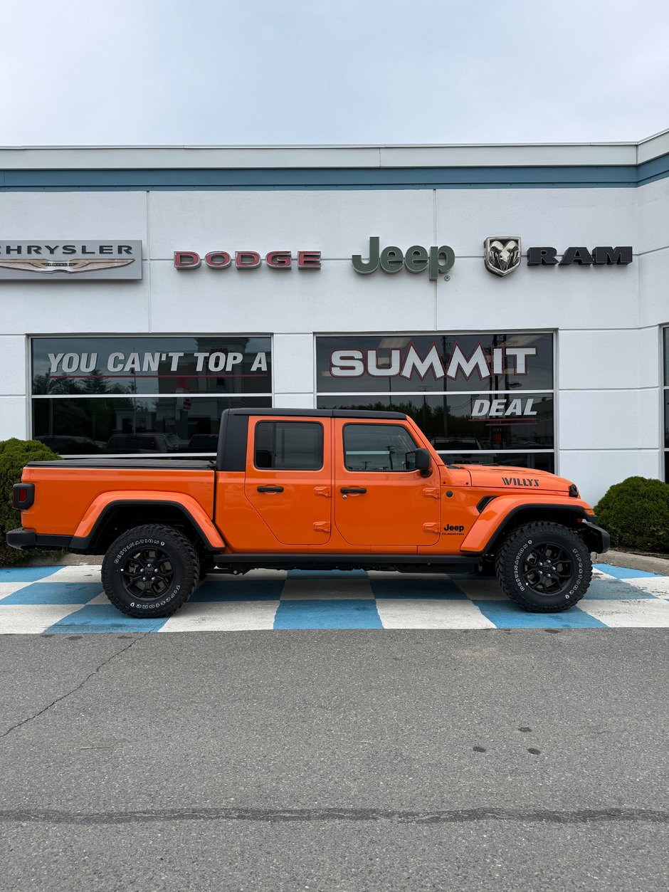 2026 Jeep Gladiator WILLYS