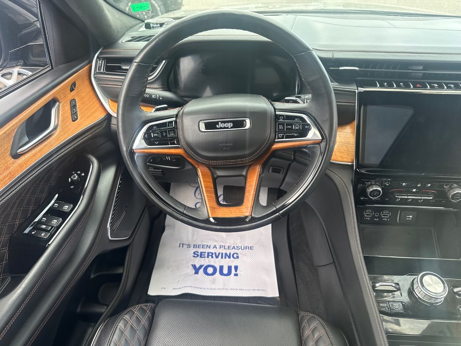 2021 Jeep Grand Cherokee L Summit with  5.7 Hemi McIntosh audio system, event, safety group, McIntosh audio system cool seating massage seating