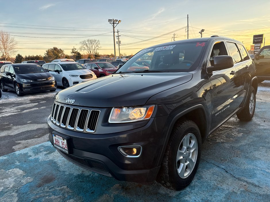 2014 Jeep Grand Cherokee Laredo New two-year motor vehicle wholesale direct