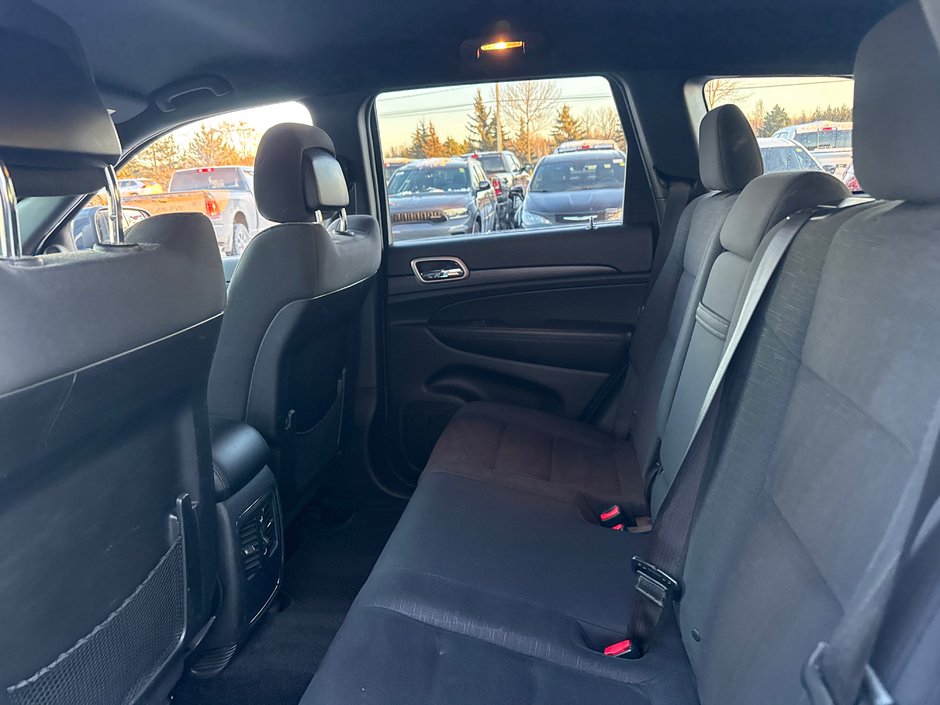 2014 Jeep Grand Cherokee Laredo New two-year motor vehicle wholesale direct