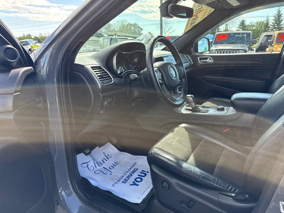 2020 Jeep Grand Cherokee Altitude , new two-year motor vehicle