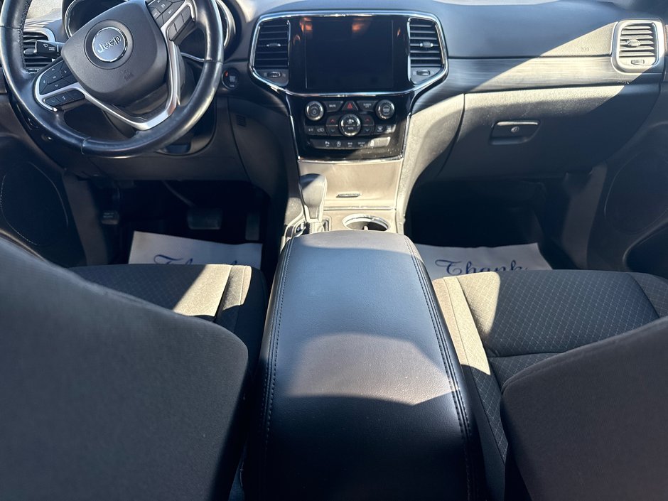 2021 Jeep Grand Cherokee Laredo