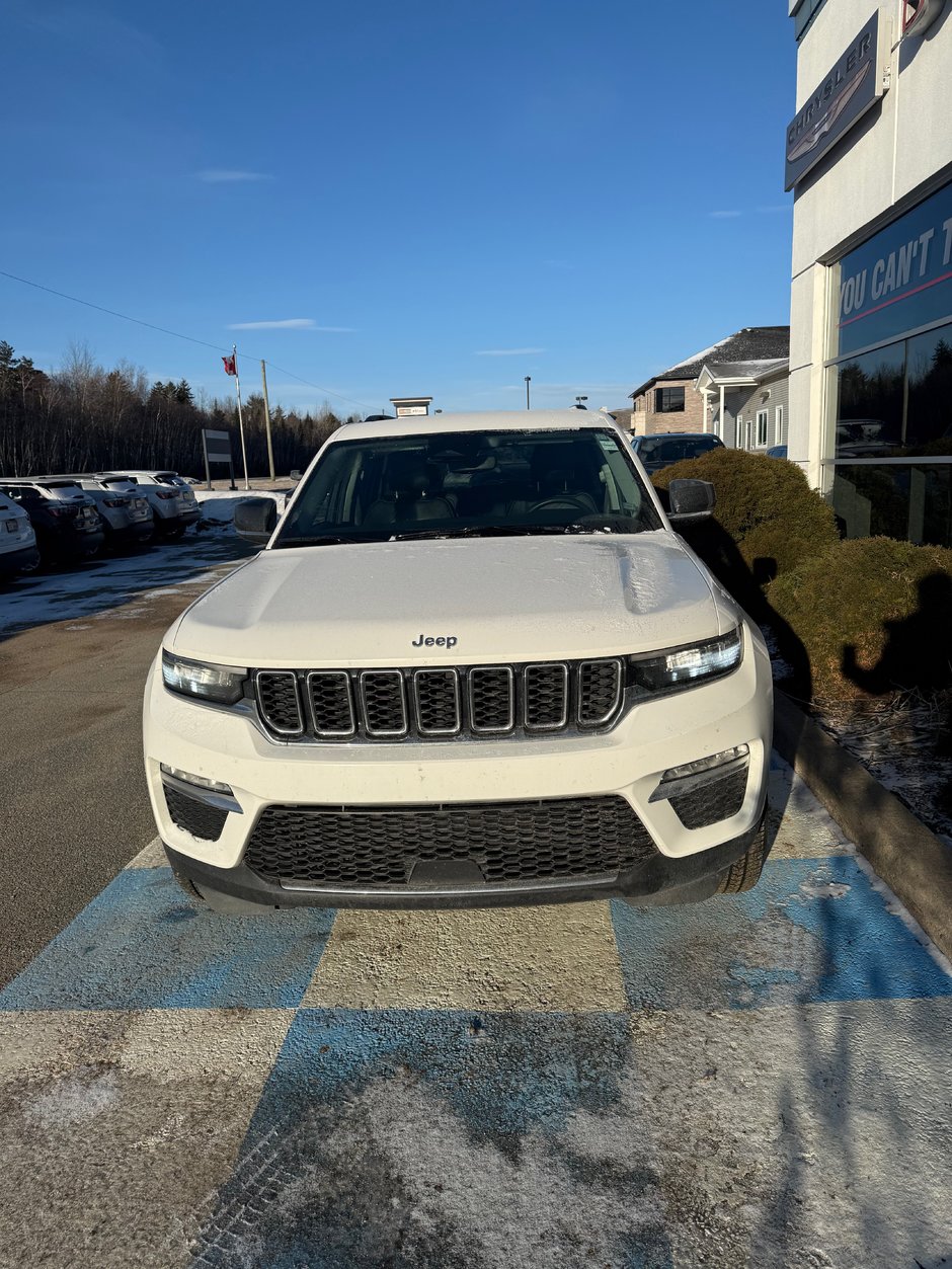 2023 Jeep Grand Cherokee LIMITED