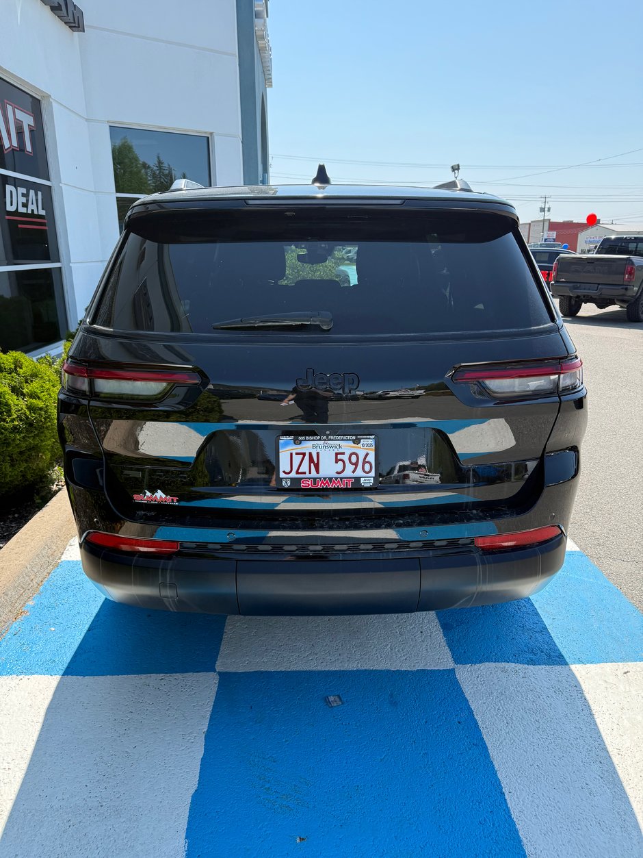2023 Jeep Grand Cherokee GRAND CHEROKEE L ALTITUDE GRAND CHEROKEE L
