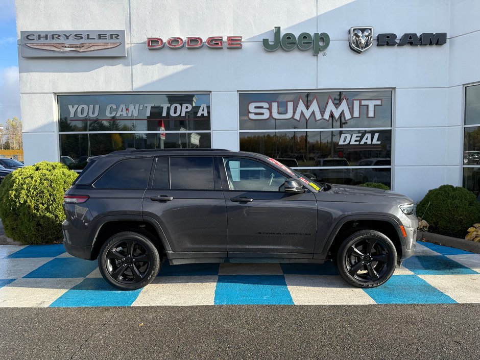 2024 Jeep GRAND CHEROKEE ALTITUDE
