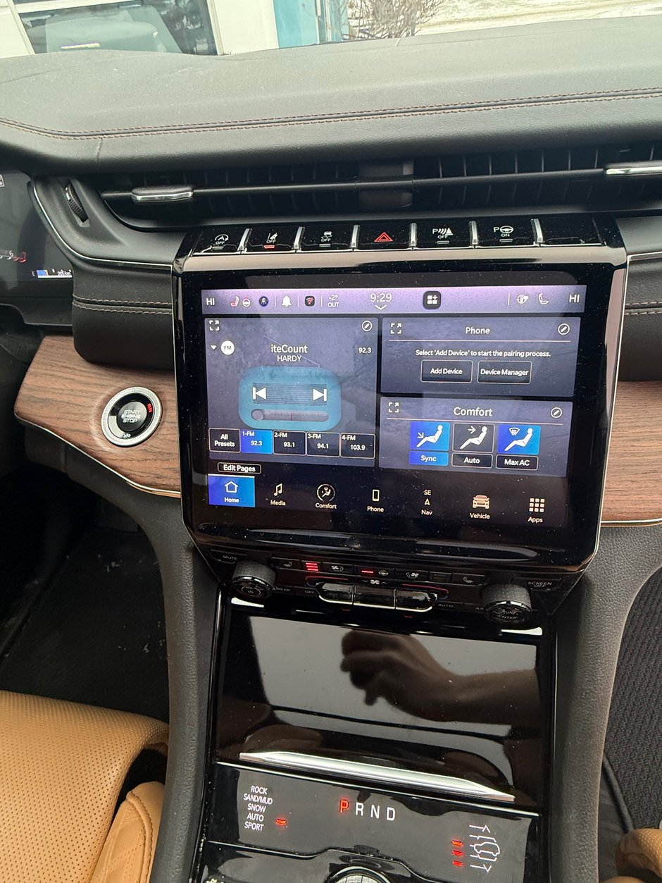 2024 Jeep GRAND CHEROKEE SUMMIT