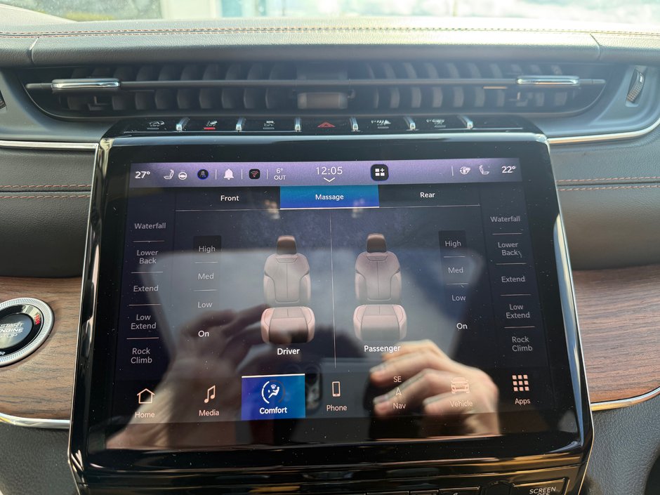 2024 Jeep GRAND CHEROKEE SUMMIT